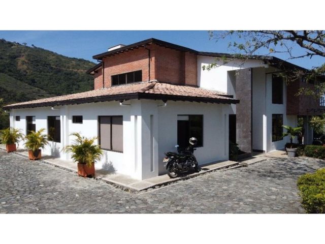 place photo 63
