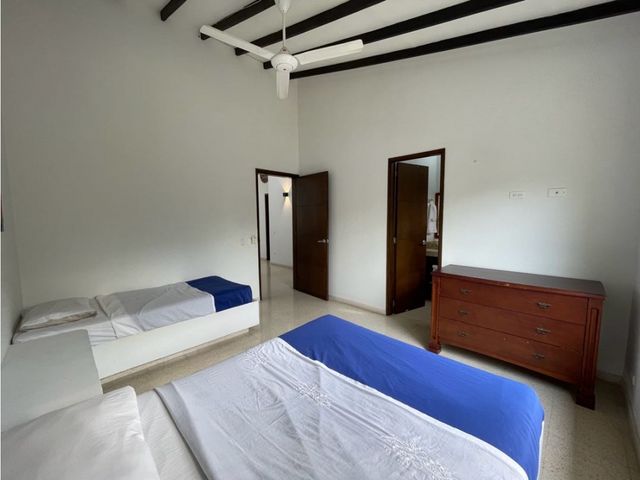 place photo 48