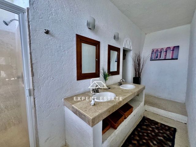 place photo 43