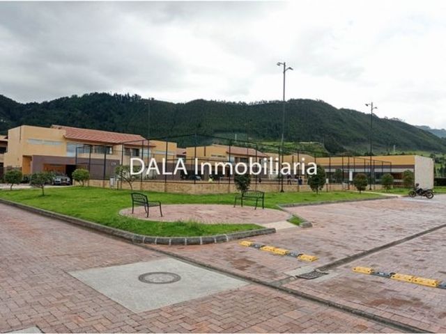place photo 28