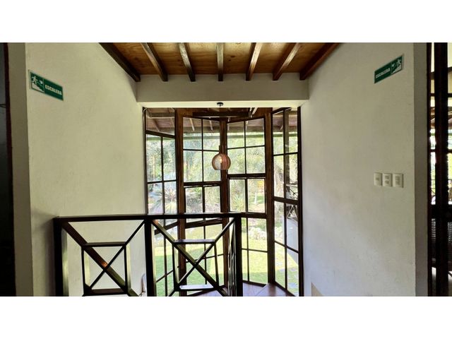 place photo 61