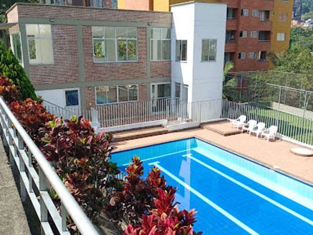 place photo 19