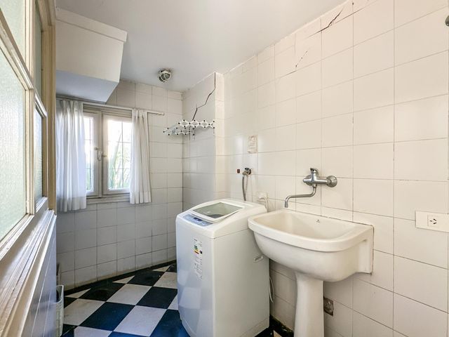 place photo 76