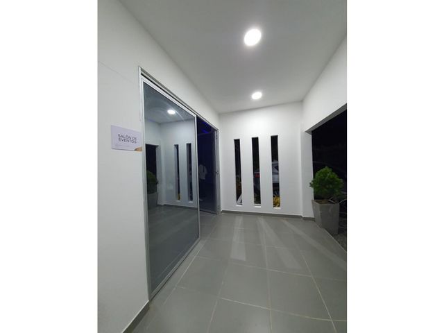place photo 60