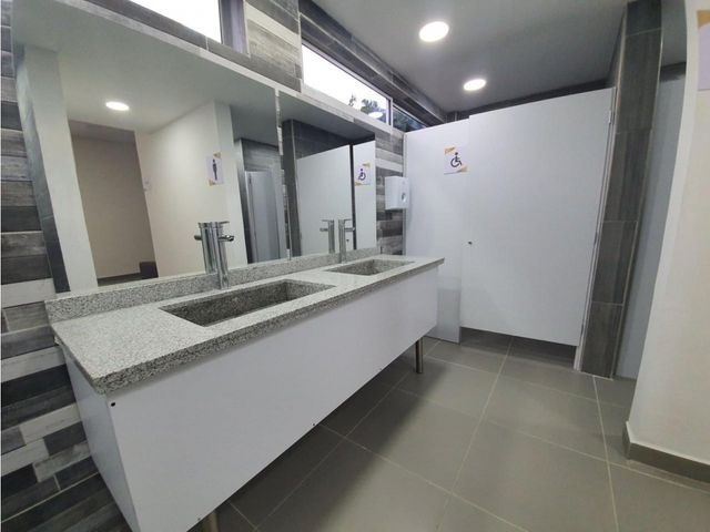 place photo 47