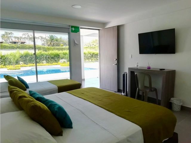 place photo 36