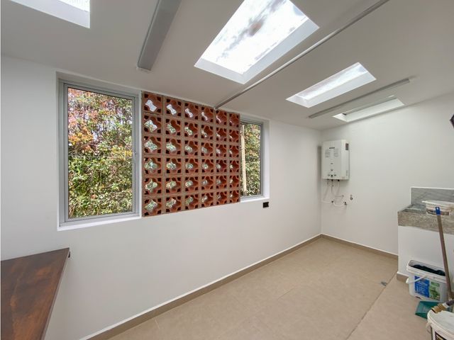 place photo 49