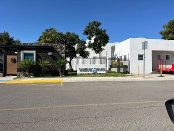 place photo 25
