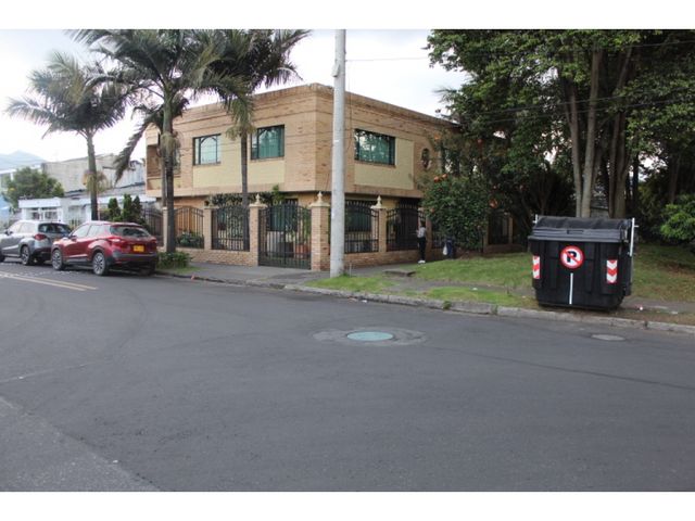 place photo 9