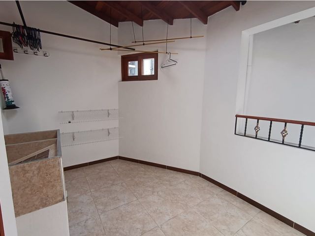 place photo 54