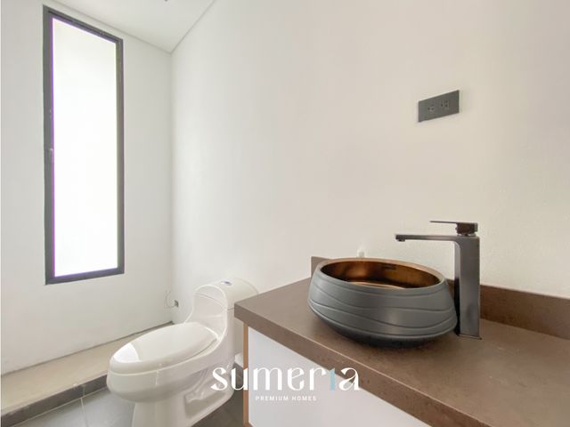 place photo 48