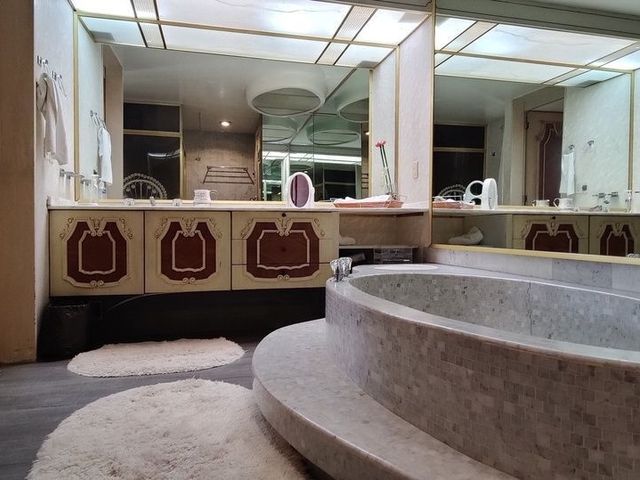 place photo 46