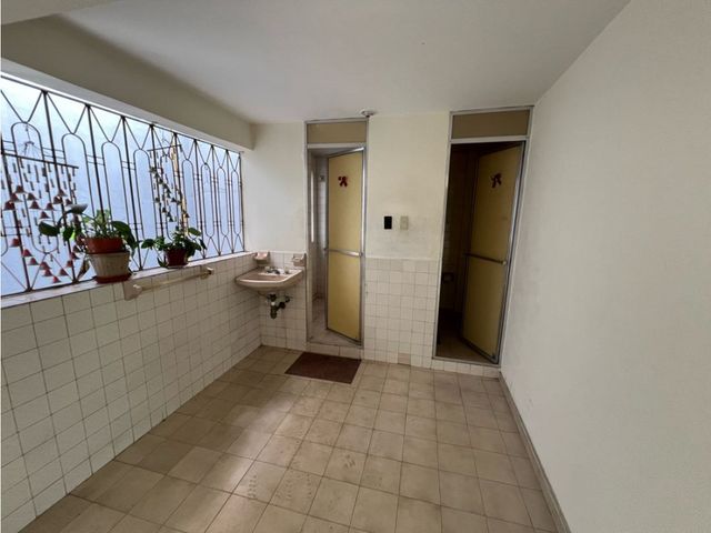 place photo 54