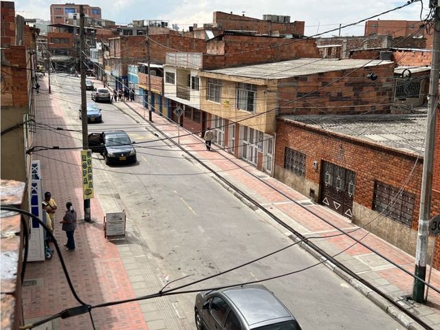 place photo 70