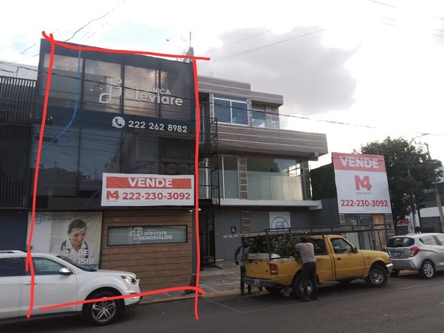 CASA CLÍNICA CONSULTORIOS OFICINAS EN VENTA ATRÁS DEL COLEGIO BENAVENTE PUEBLA
