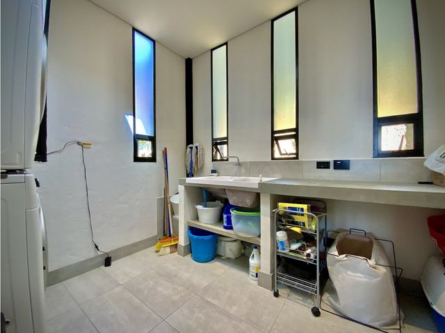 place photo 60