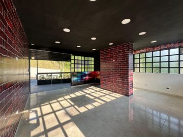 place photo 23