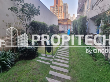 place photo 18