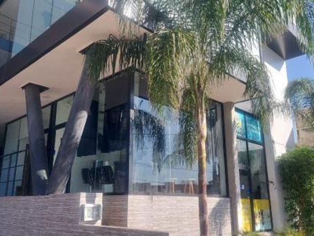 place photo 11