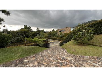 place photo 69
