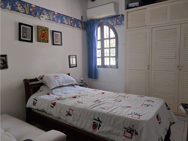 place photo 34