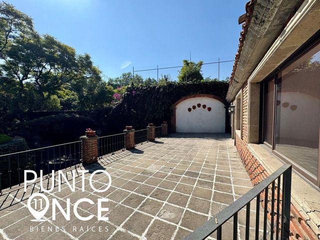 place photo 46