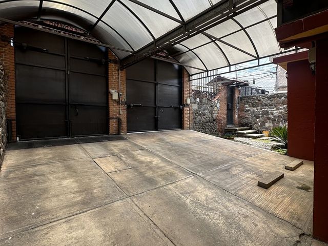 place photo 34