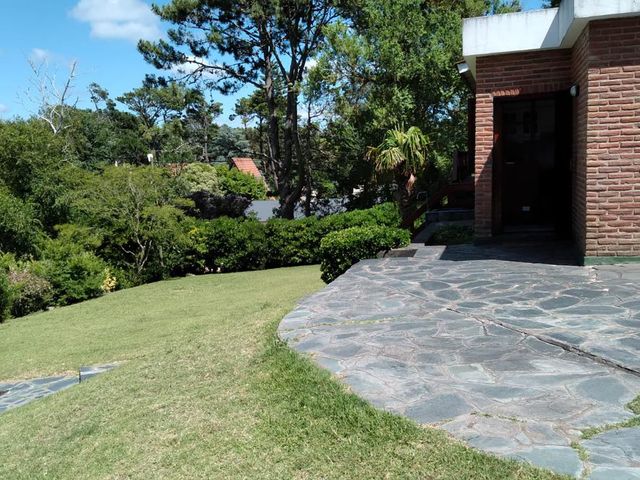 place photo 60