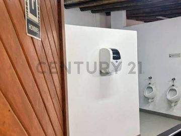 place photo 18