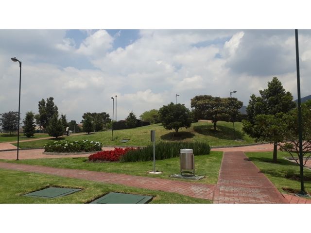 place photo 48