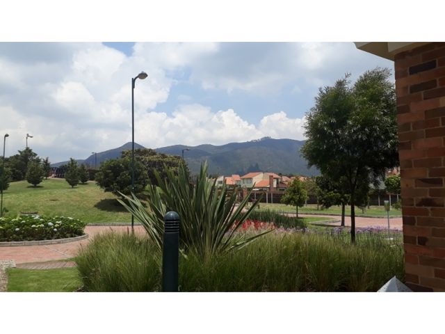 place photo 50