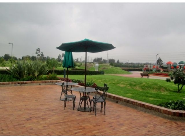 place photo 38
