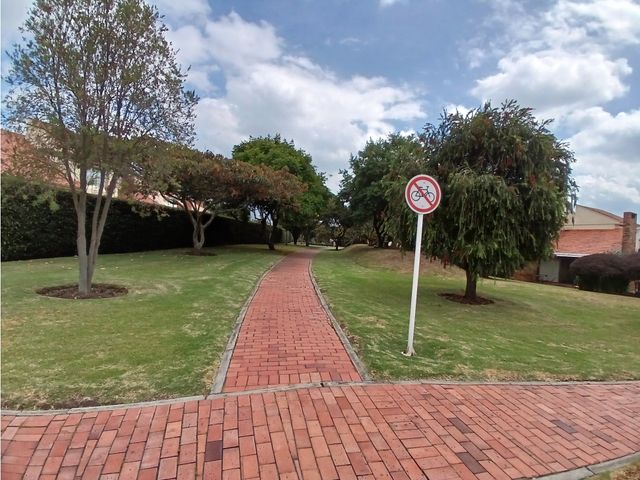 place photo 47