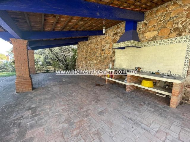 place photo 49