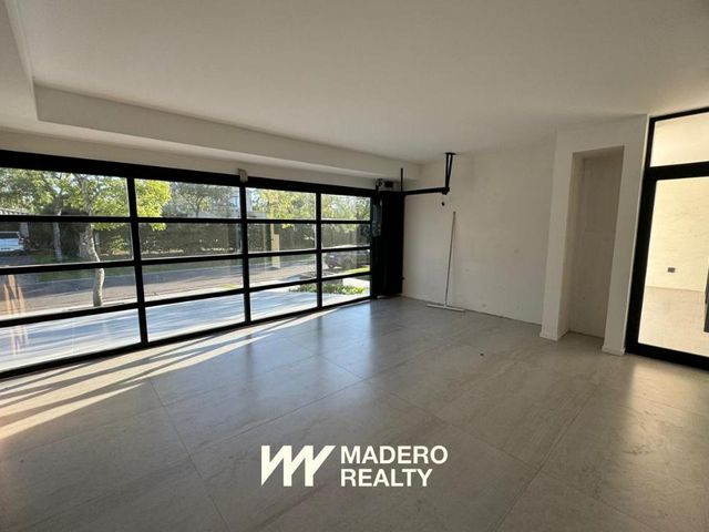 place photo 68