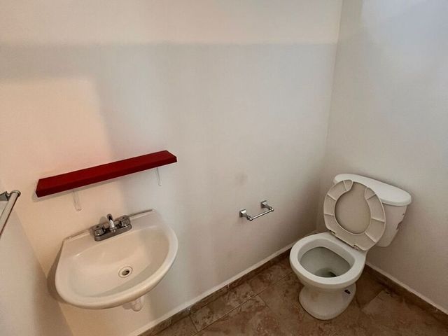place photo 16