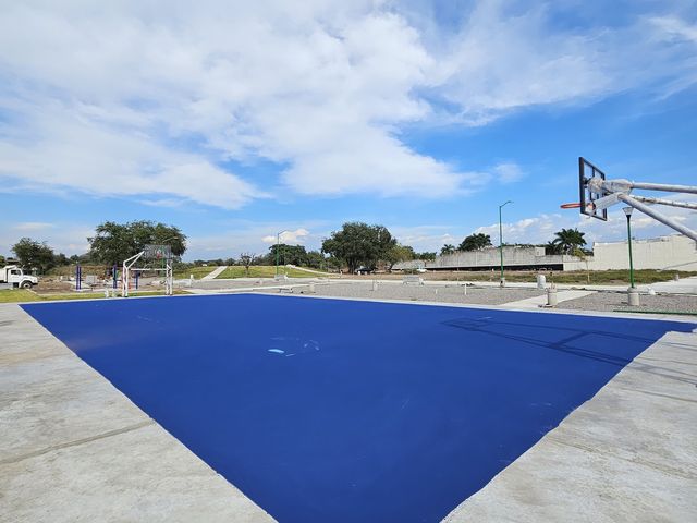 place photo 17