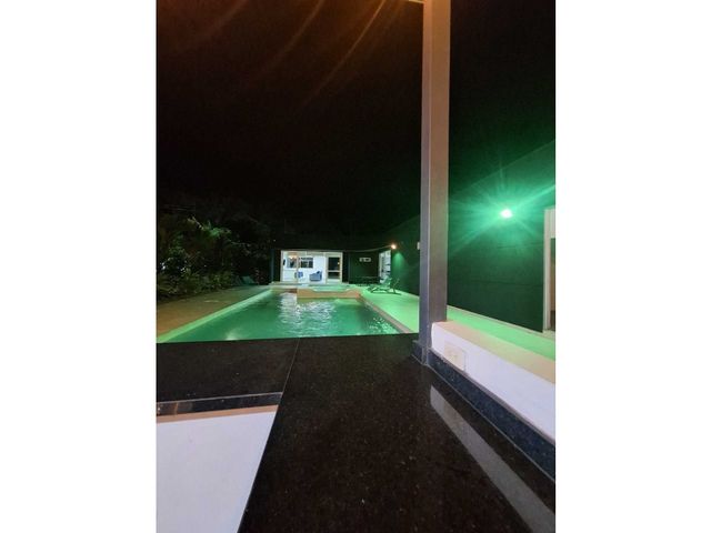 place photo 54