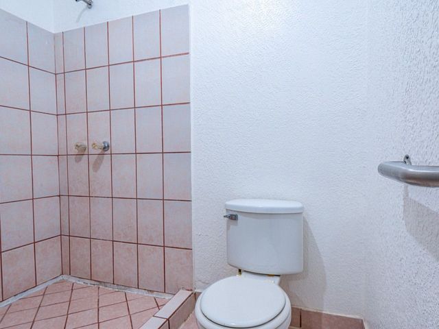place photo 34