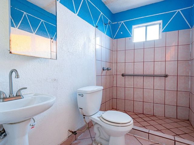 place photo 23