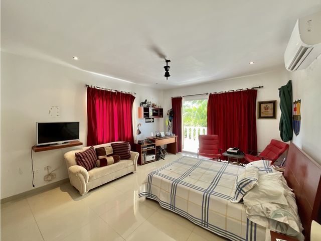 place photo 36