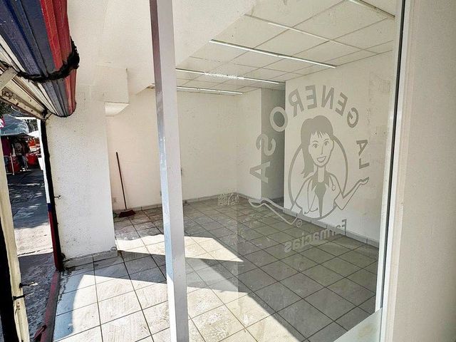 place photo 11