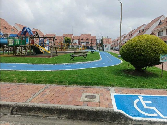 place photo 66