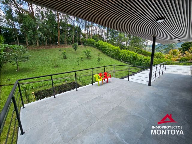 place photo 47