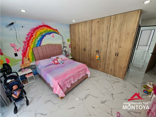 place photo 52