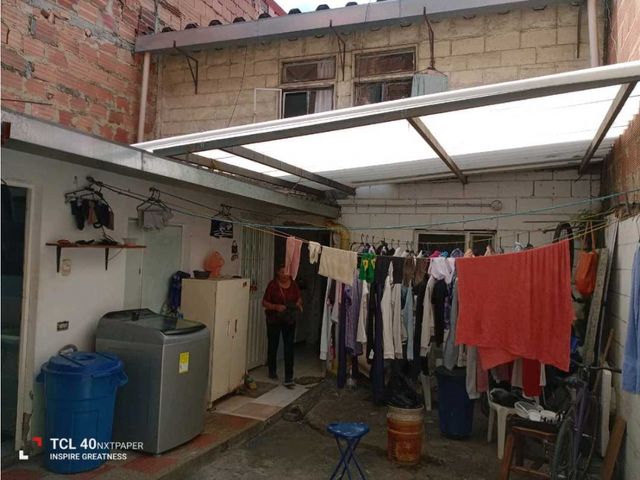 place photo 52