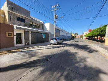 place photo 18