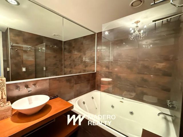 place photo 48
