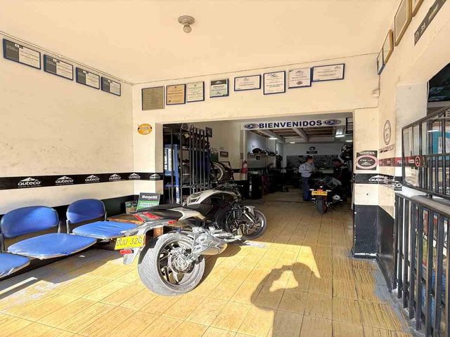 place photo 18