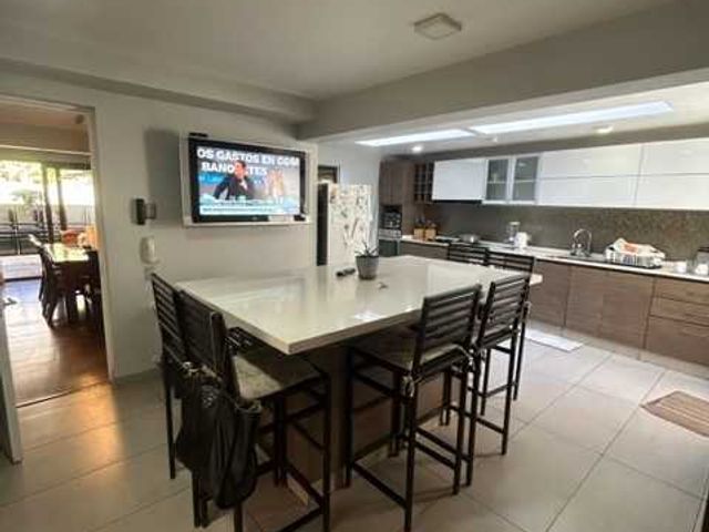 Casa en venta  en LA FLORIDA
